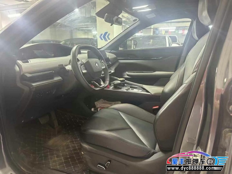 23年长安长安UNI轿车抵押车出售