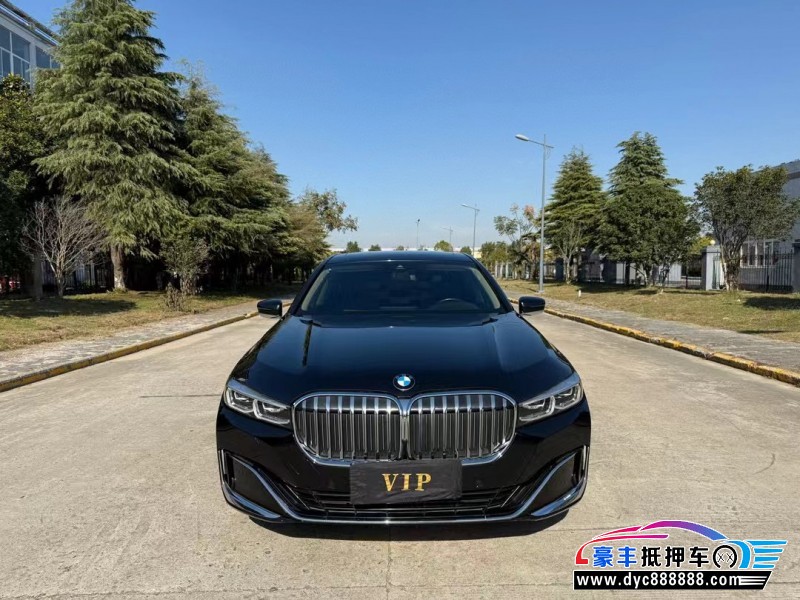 20年宝马7系轿车抵押车出售