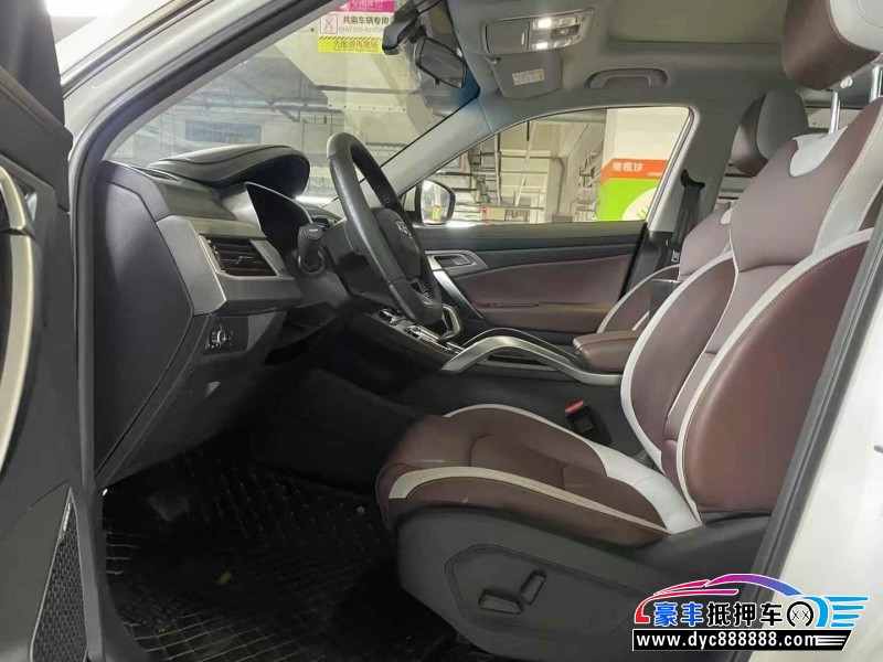 22年吉利博越轿车抵押车出售