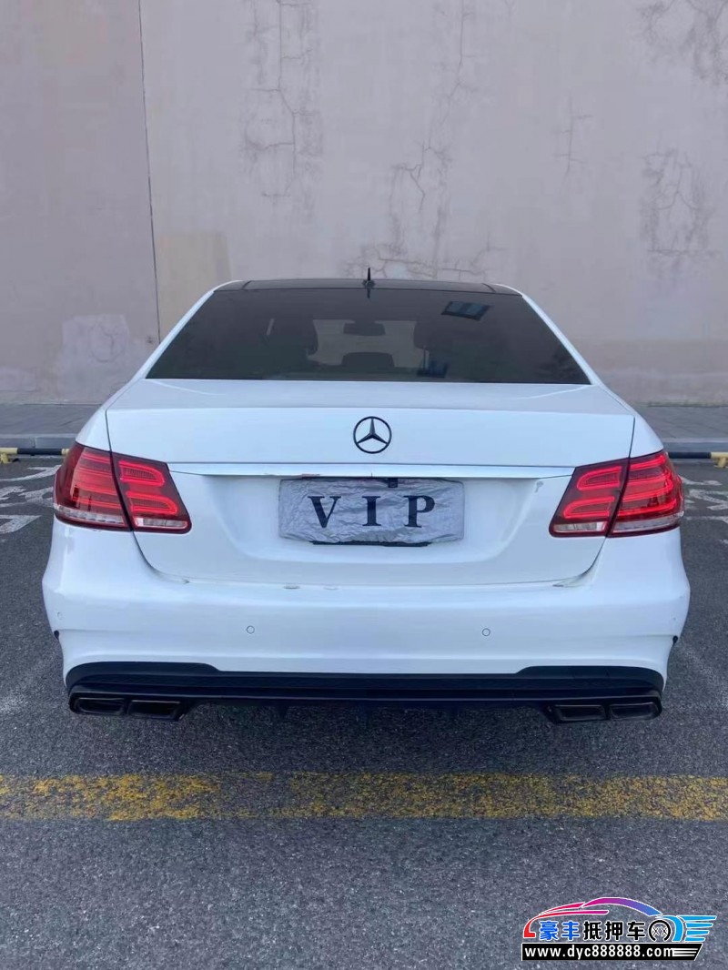 15年奔驰E轿车抵押车出售