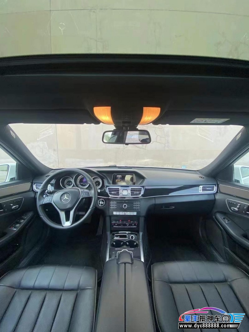 15年奔驰E轿车抵押车出售