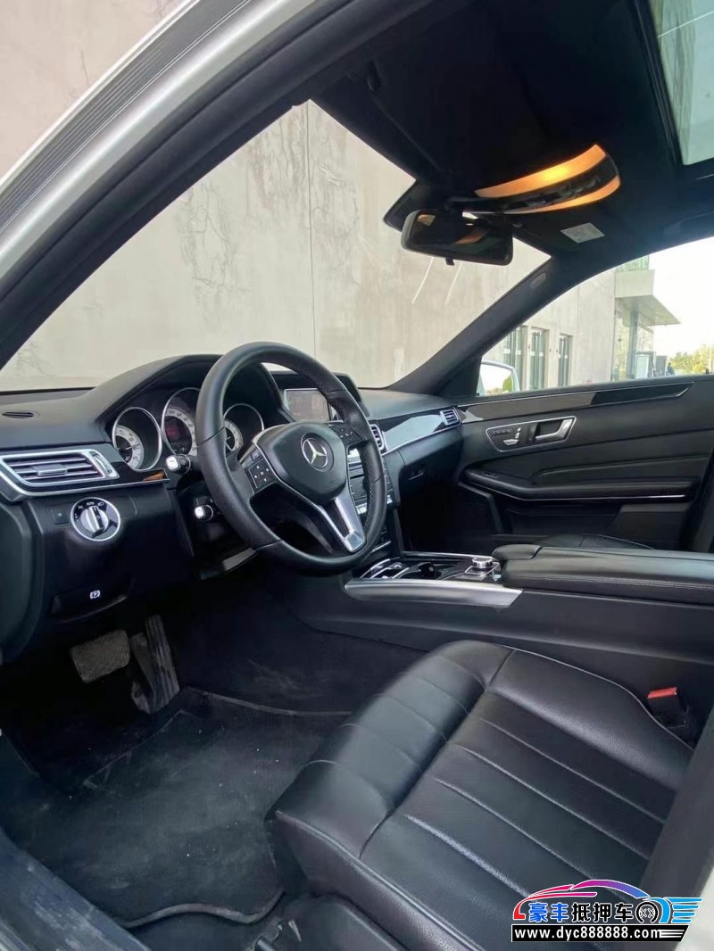 15年奔驰E轿车抵押车出售