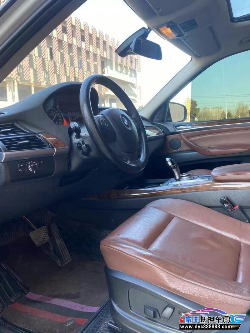 13年宝马X5轿车抵押车出售