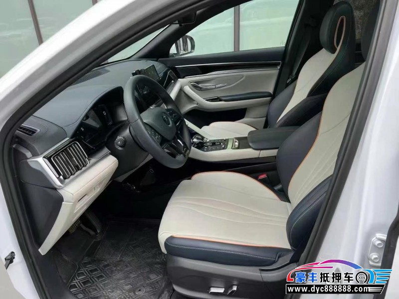 23年比亚迪宋轿车抵押车出售