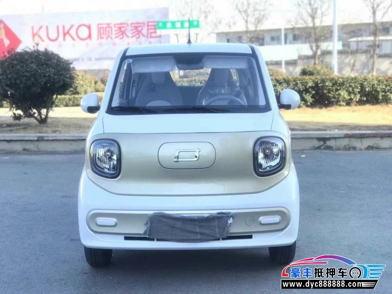 24年奔腾小马轿车抵押车出售