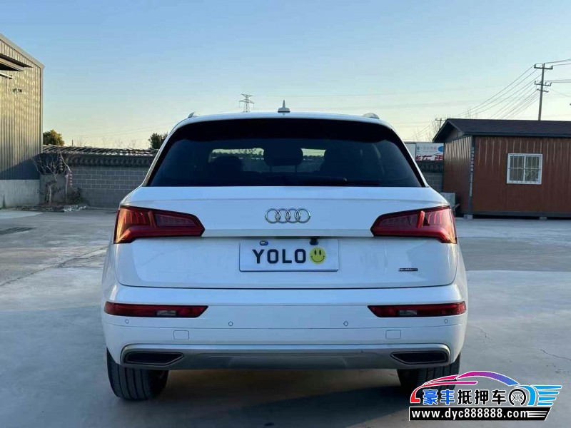 20年奥迪Q5轿车抵押车出售
