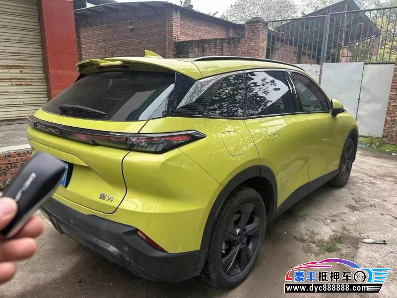 23年北汽制造魔方轿车抵押车出售