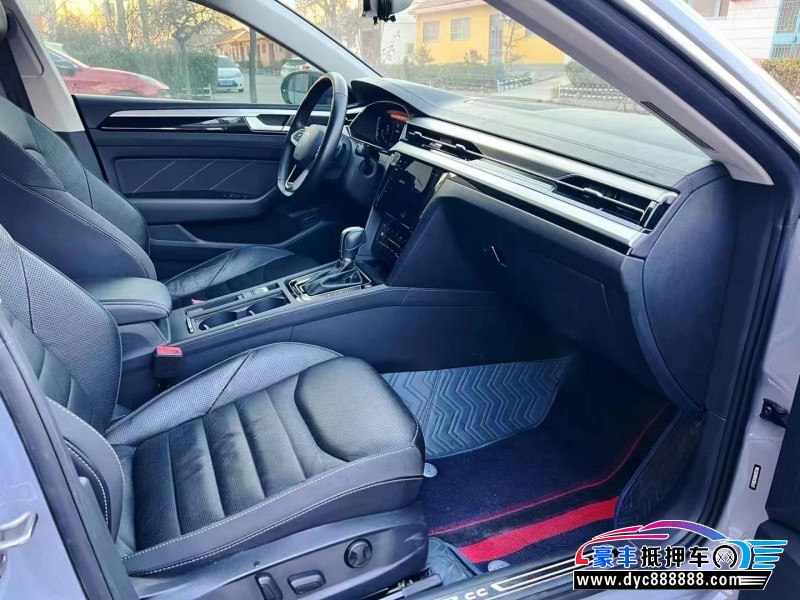 22年大众CC轿车抵押车出售