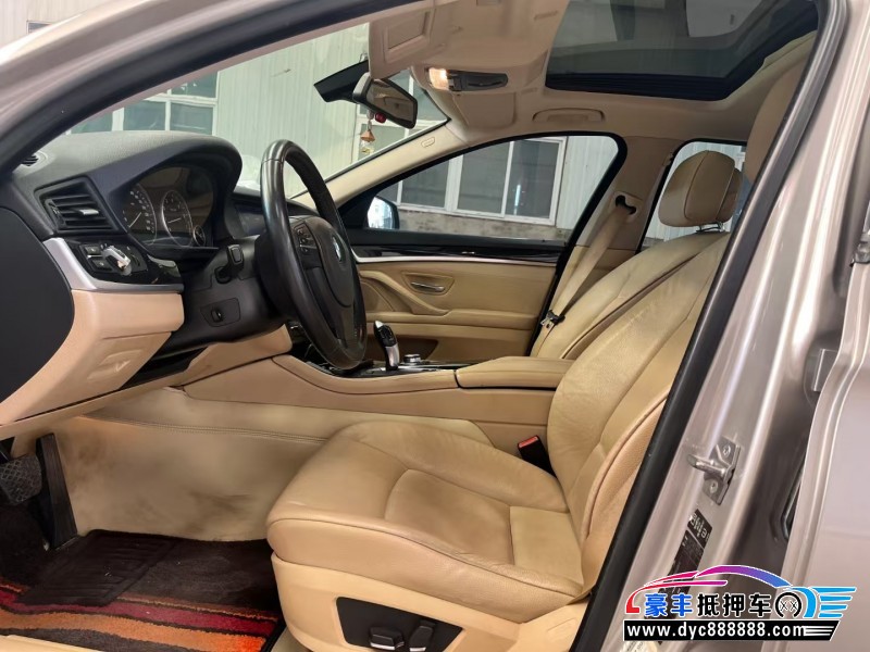 13年宝马5系轿车抵押车出售