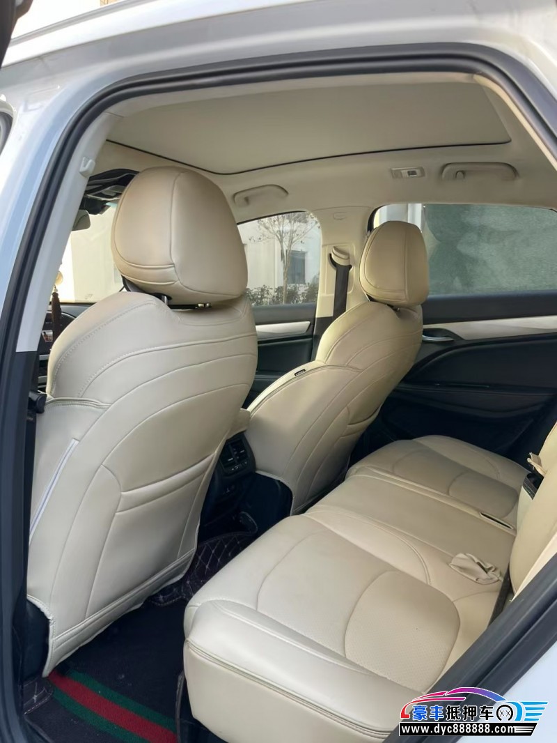 20年吉利吉利星越轿车抵押车出售