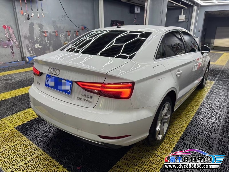 21年奥迪A3轿车抵押车出售