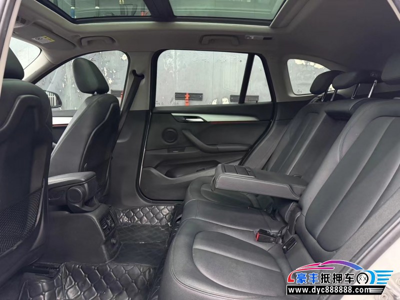 18年宝马X1轿车抵押车出售