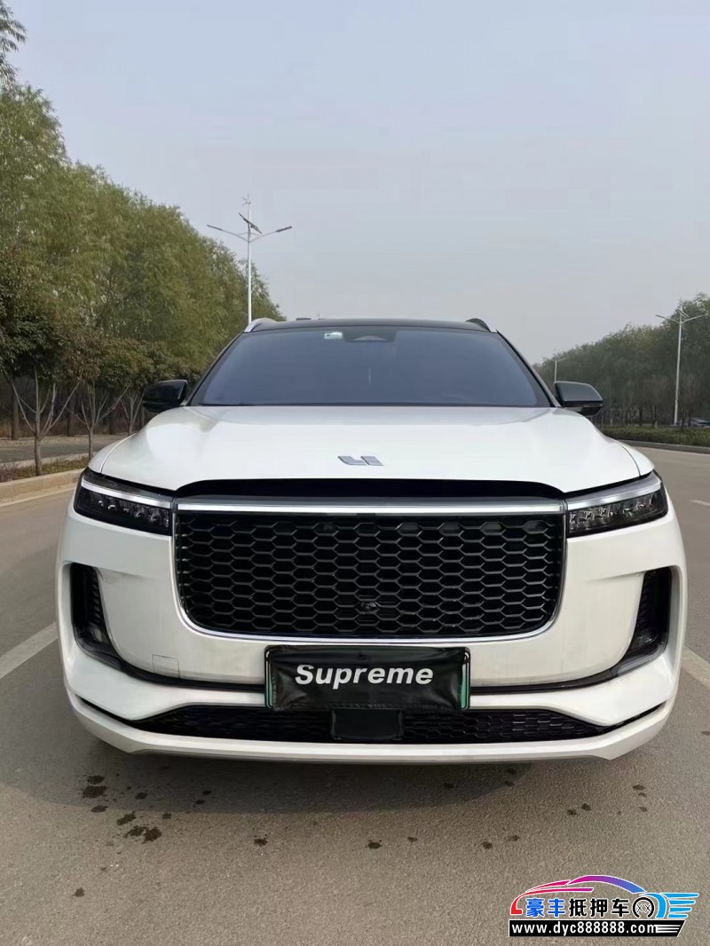 22年理想ONE轿车抵押车出售