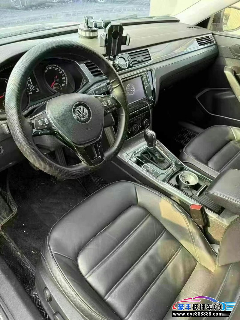 18年大众帕萨特轿车抵押车出售