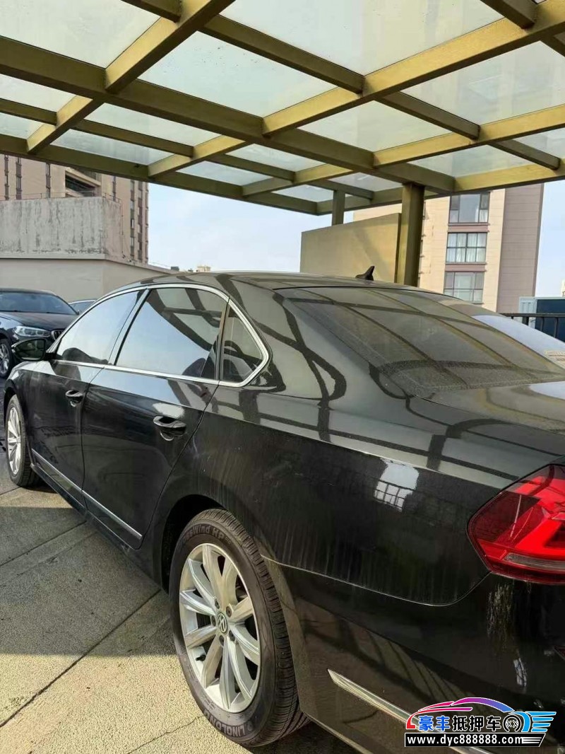 18年大众帕萨特轿车抵押车出售