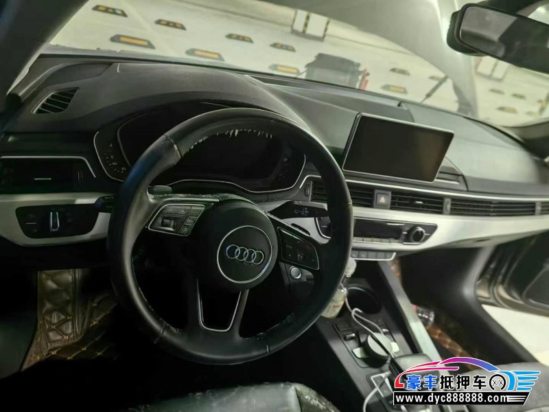 19年奥迪A4L轿车抵押车出售