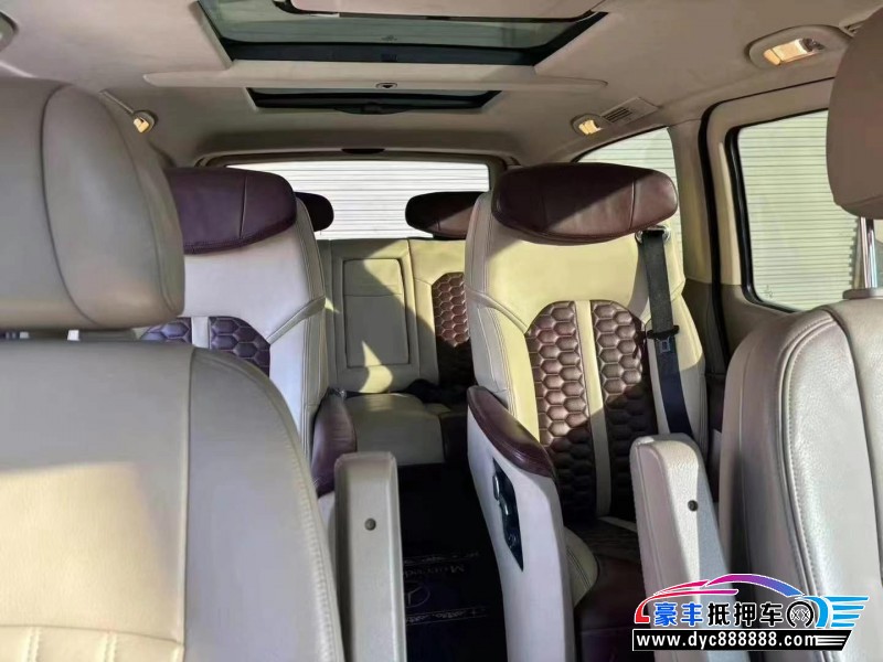 15年奔驰唯雅诺MPV抵押车出售