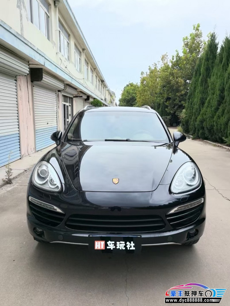 14年保时捷卡宴轿车抵押车出售