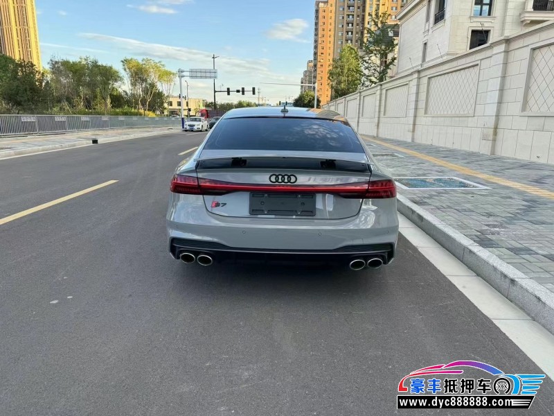21年奥迪S7轿车抵押车出售