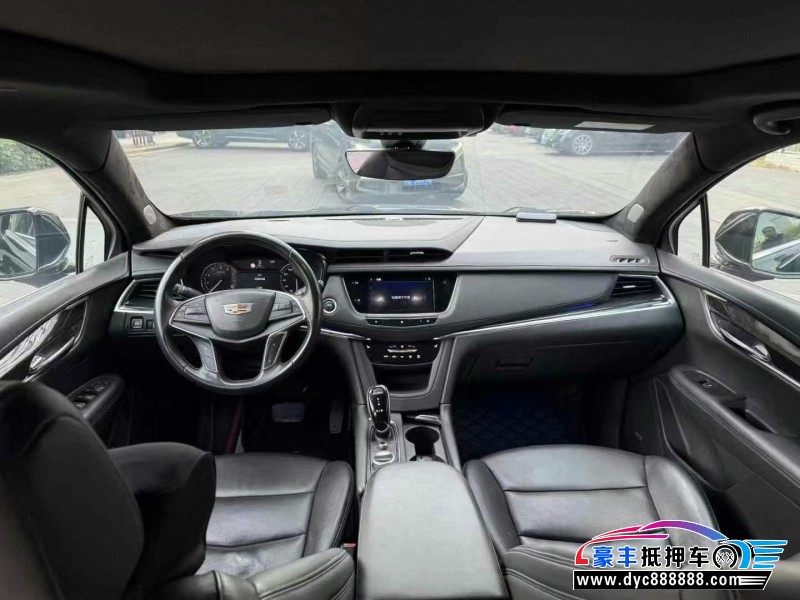 20年凯迪拉克XT5轿车抵押车出售