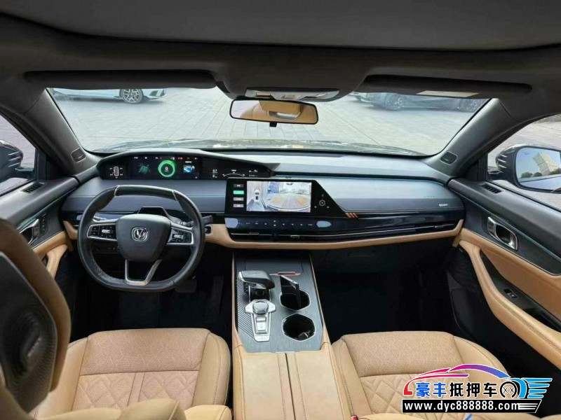 21年长安长安UNI轿车抵押车出售