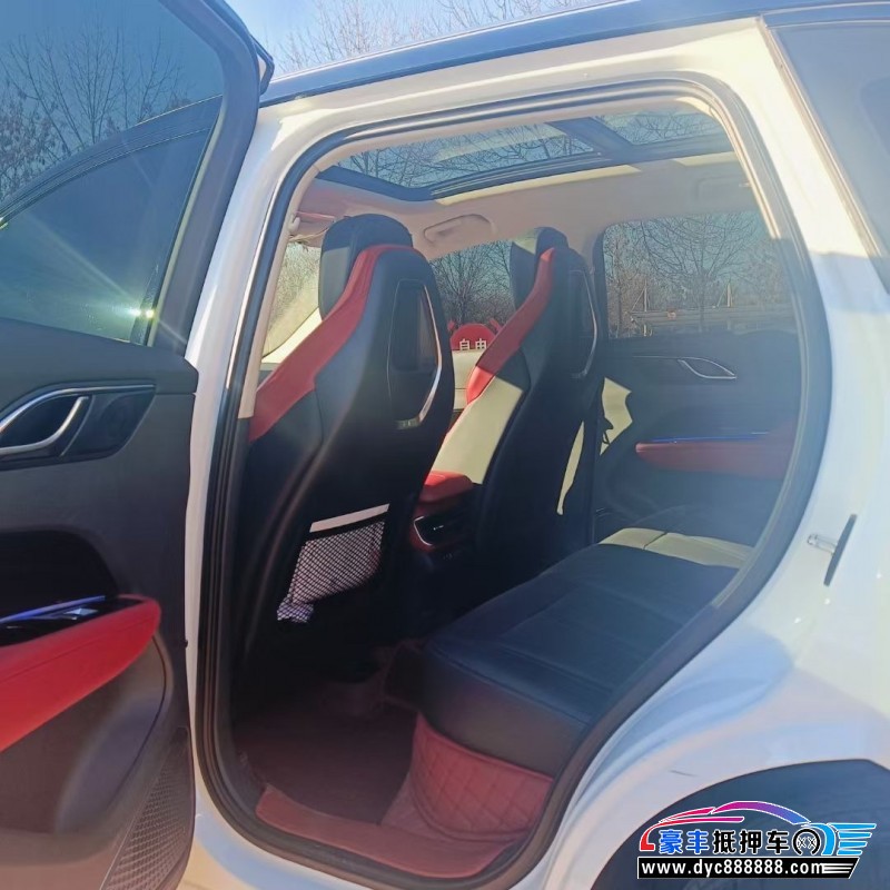 24年红旗HS3轿车抵押车出售