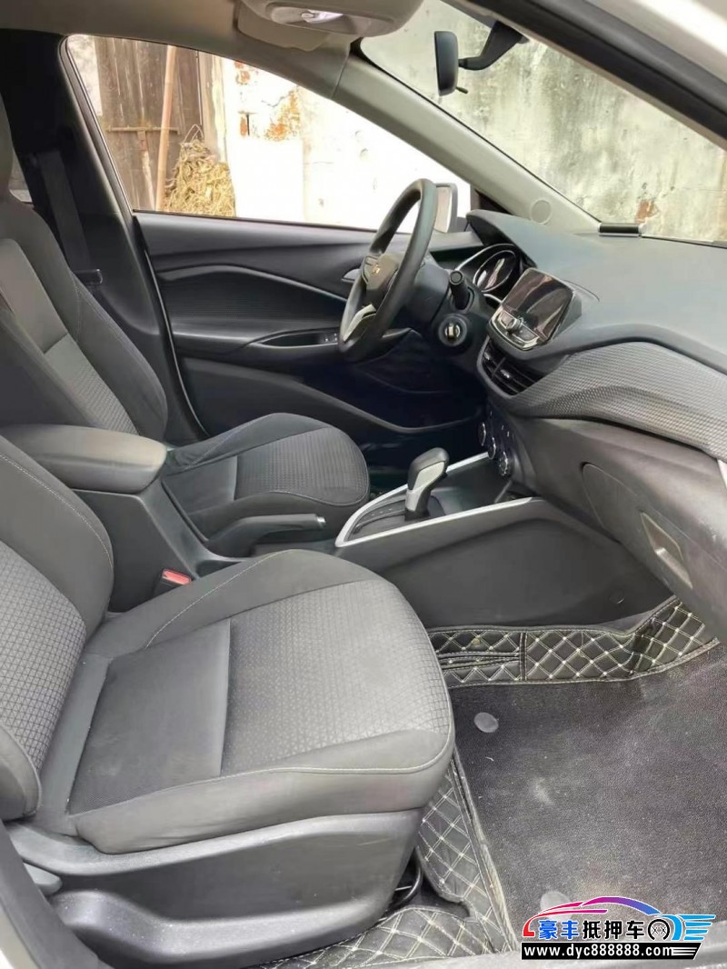 20年雪佛兰科沃兹轿车抵押车出售