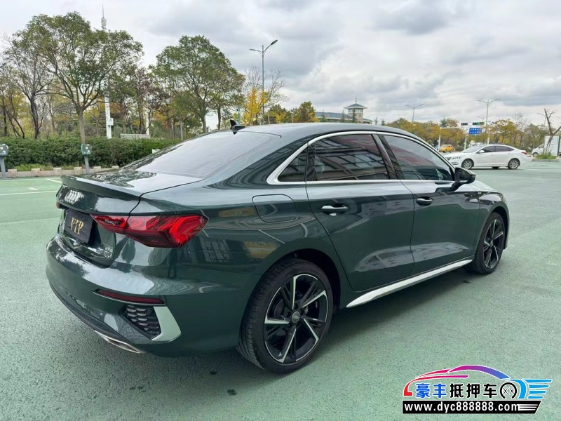 22年奥迪A3轿车抵押车出售