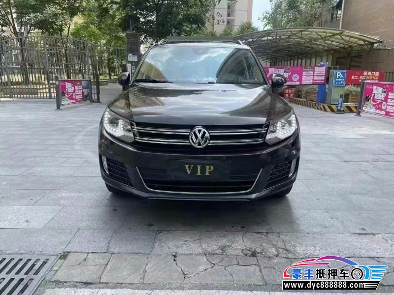 15年大众途观轿车抵押车出售