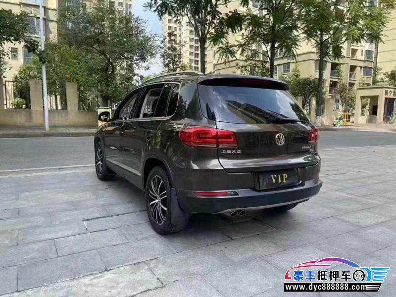 15年大众途观轿车抵押车出售