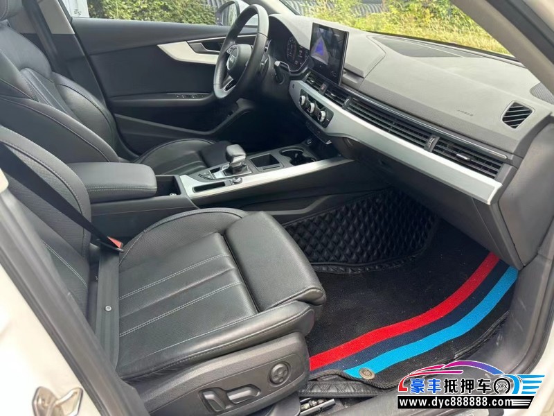 23年奥迪A4L轿车抵押车出售