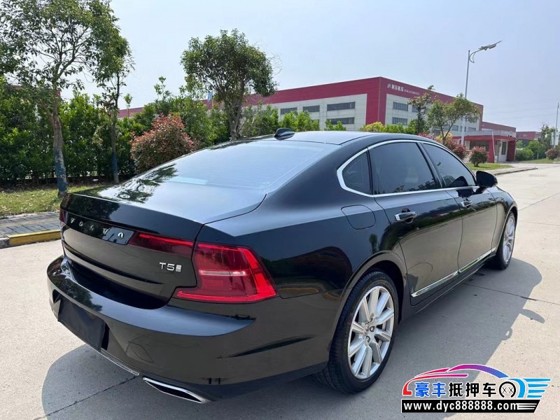 20年沃尔沃S90轿车抵押车出售