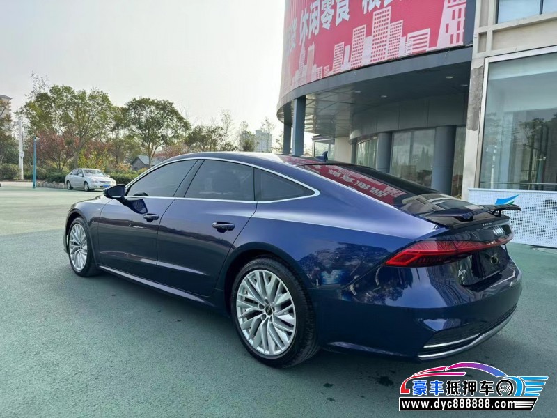 21年奥迪A7轿车抵押车出售