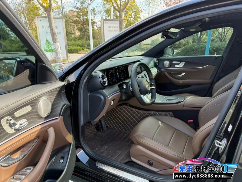 22年奔驰E轿车抵押车出售