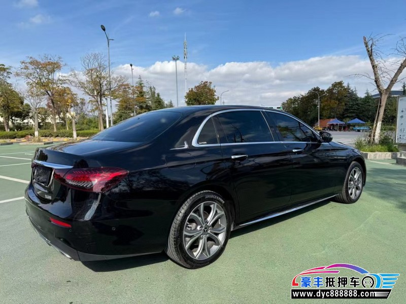 22年奔驰E轿车抵押车出售