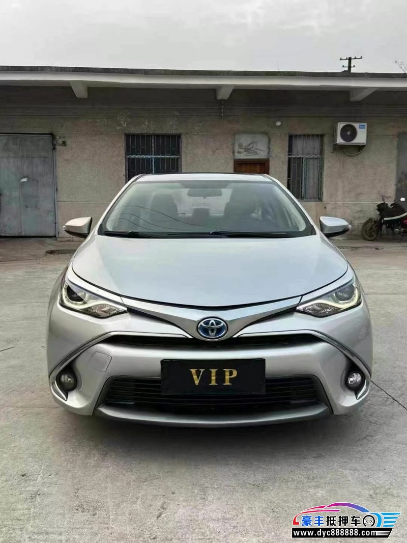 17年丰田雷凌轿车抵押车出售