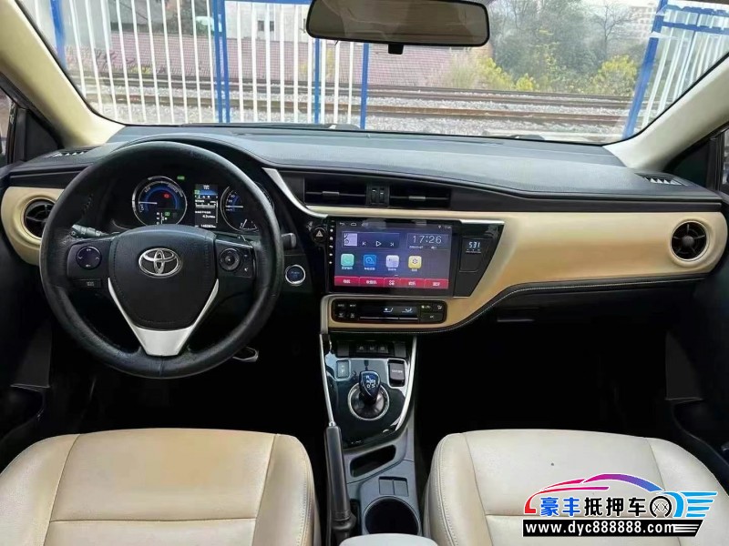 17年丰田雷凌轿车抵押车出售