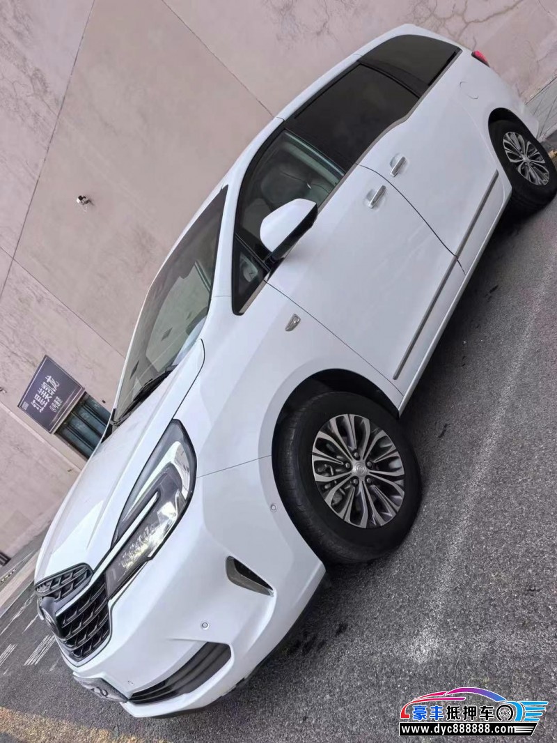 21年别克GL8轿车抵押车出售