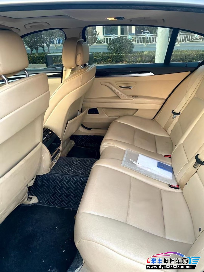 12年宝马5系轿车抵押车出售