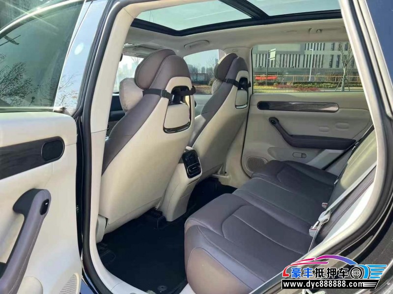 23年零跑C11轿车抵押车出售