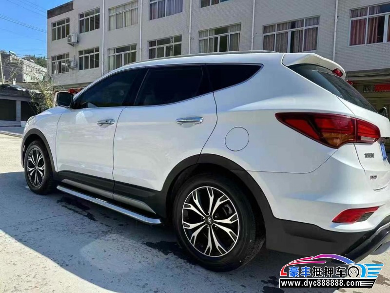 18年现代新胜达轿车抵押车出售