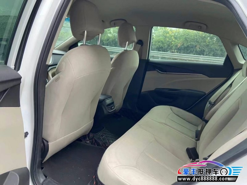 19年别克英朗轿车抵押车出售