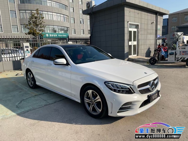 21年奔驰C轿车抵押车出售