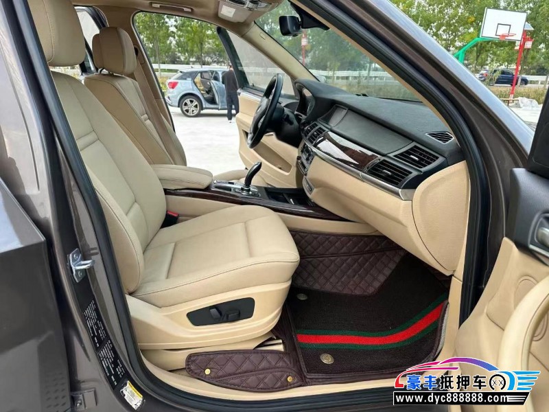 14年宝马X5轿车抵押车出售