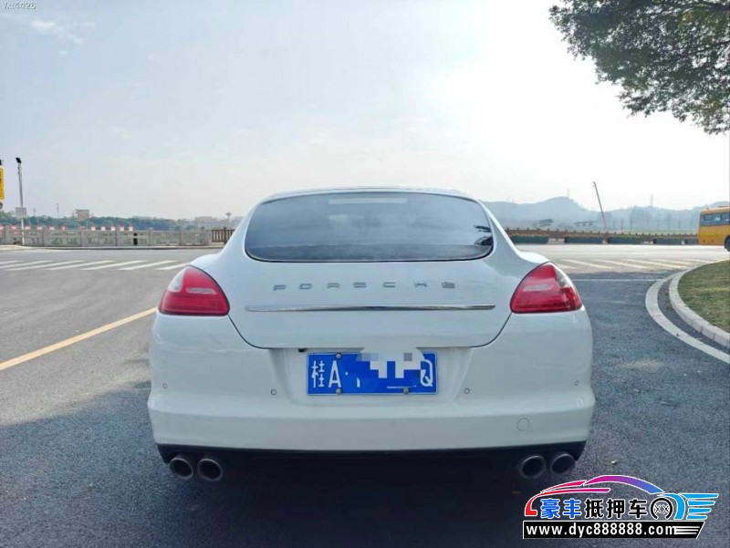 12年保时捷帕纳梅拉轿车抵押车出售