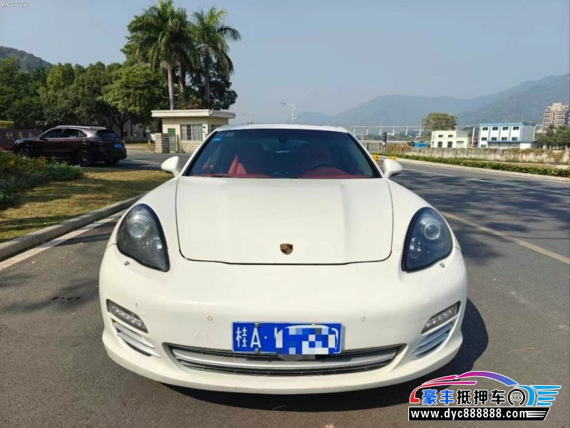 12年保时捷帕纳梅拉轿车抵押车出售