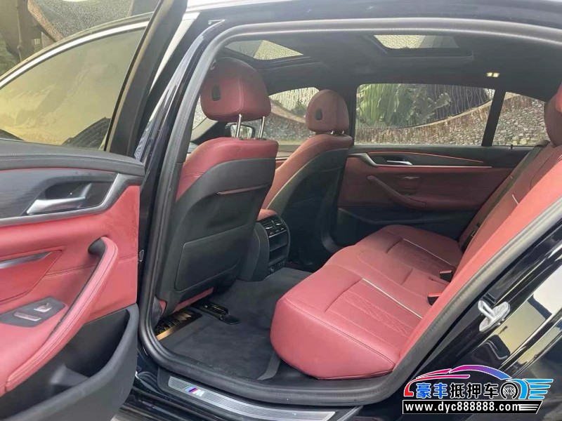 23年宝马5系轿车抵押车出售