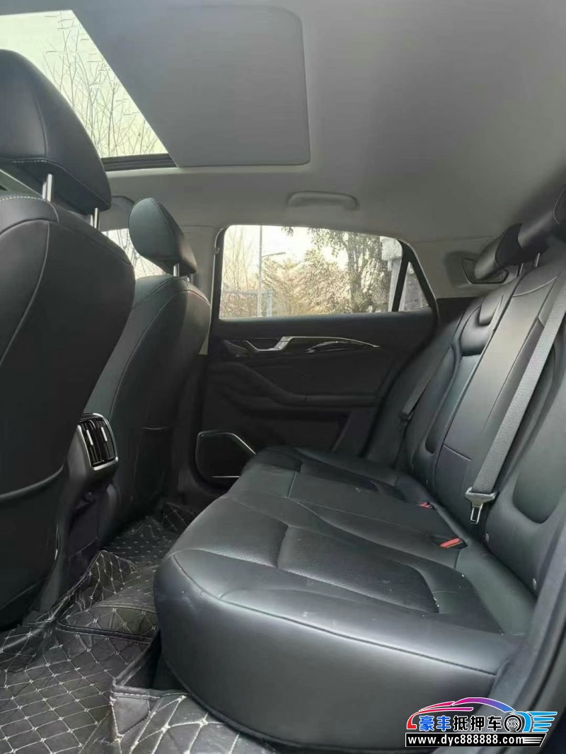 24年奔腾B70轿车抵押车出售