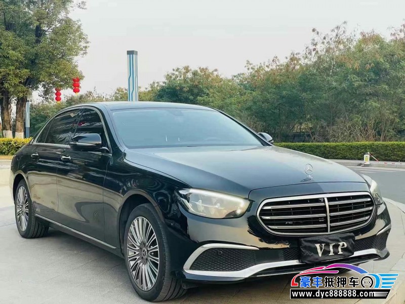 22年奔驰E轿车抵押车出售