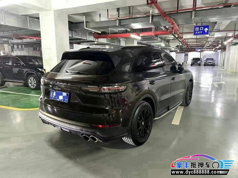 18年保时捷卡宴轿车抵押车出售